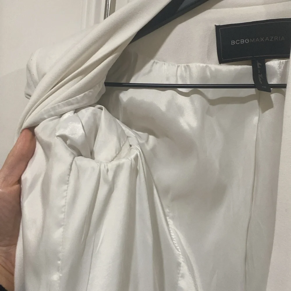 BCBG Maxazria White Aubree White Draped Blazer - Picture 5 of 10